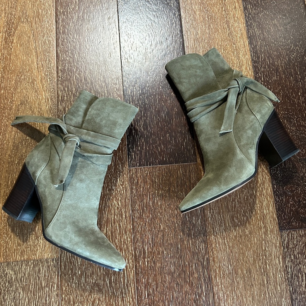 Banana Republic Suede Boots